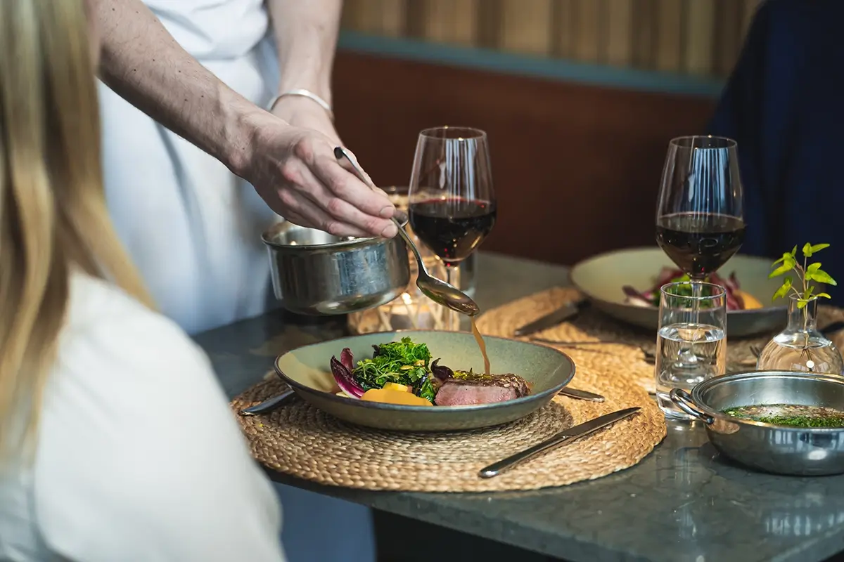 Restaurangen på Skepparholmen sätter pricken över i:et över en kulinarisk matupplevelse